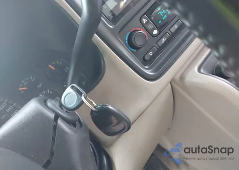 2004 GMC Yukon Xl 1500 Slt из США, поврежденный, VIN 3GKFK16T14G273434